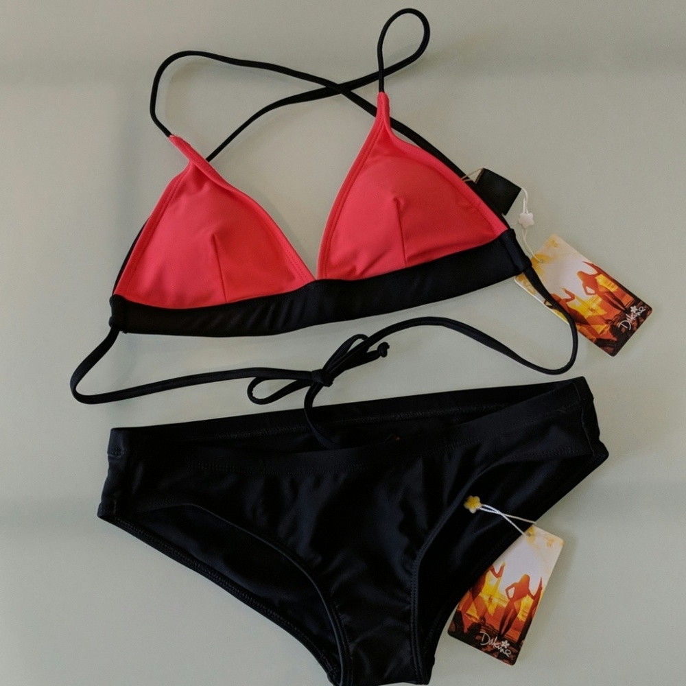 Dakine Bikini NWT